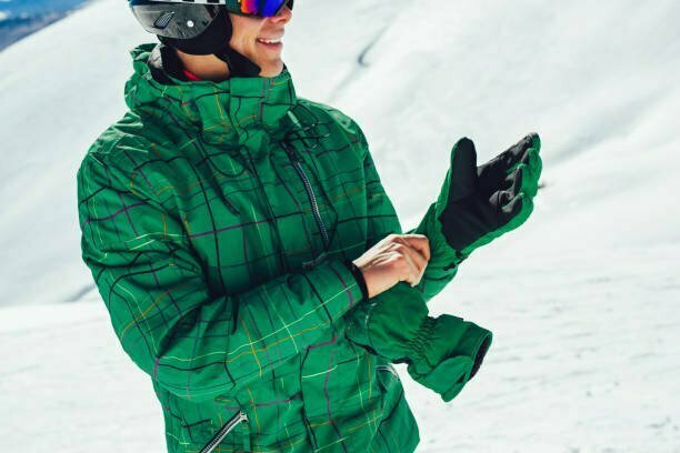 Ski Gloves Fit and Sizing Happylifeguru